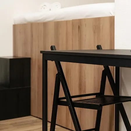 Air 118 Apartment *